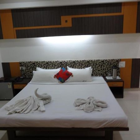 Hotel Grand Suites Indore Exterior photo