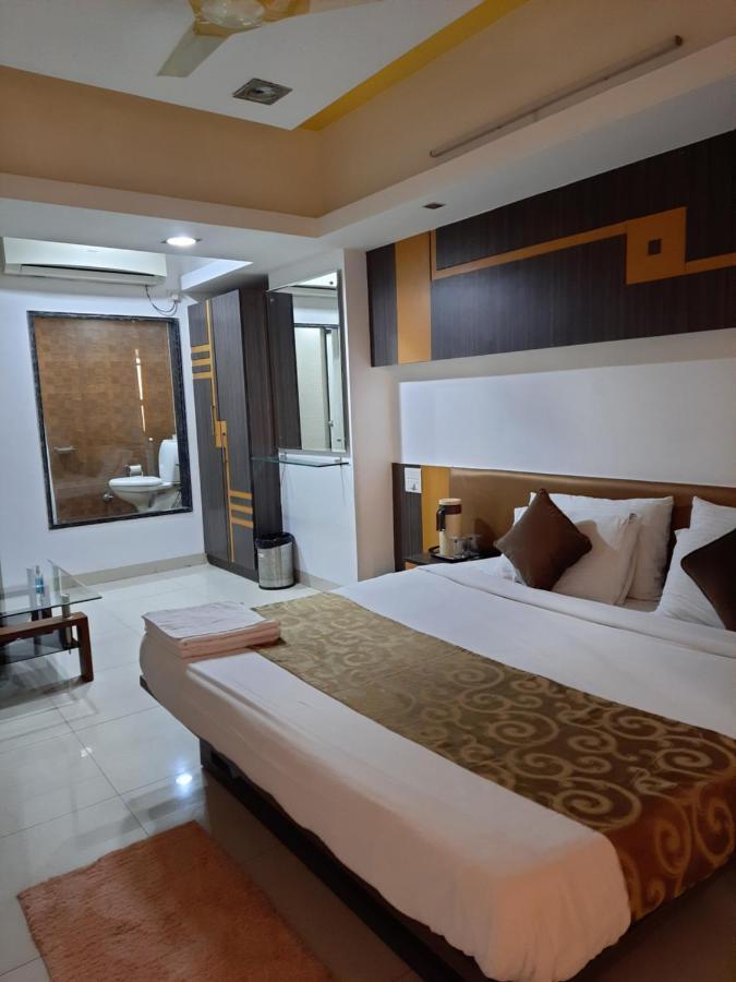 Hotel Grand Suites Indore Exterior photo