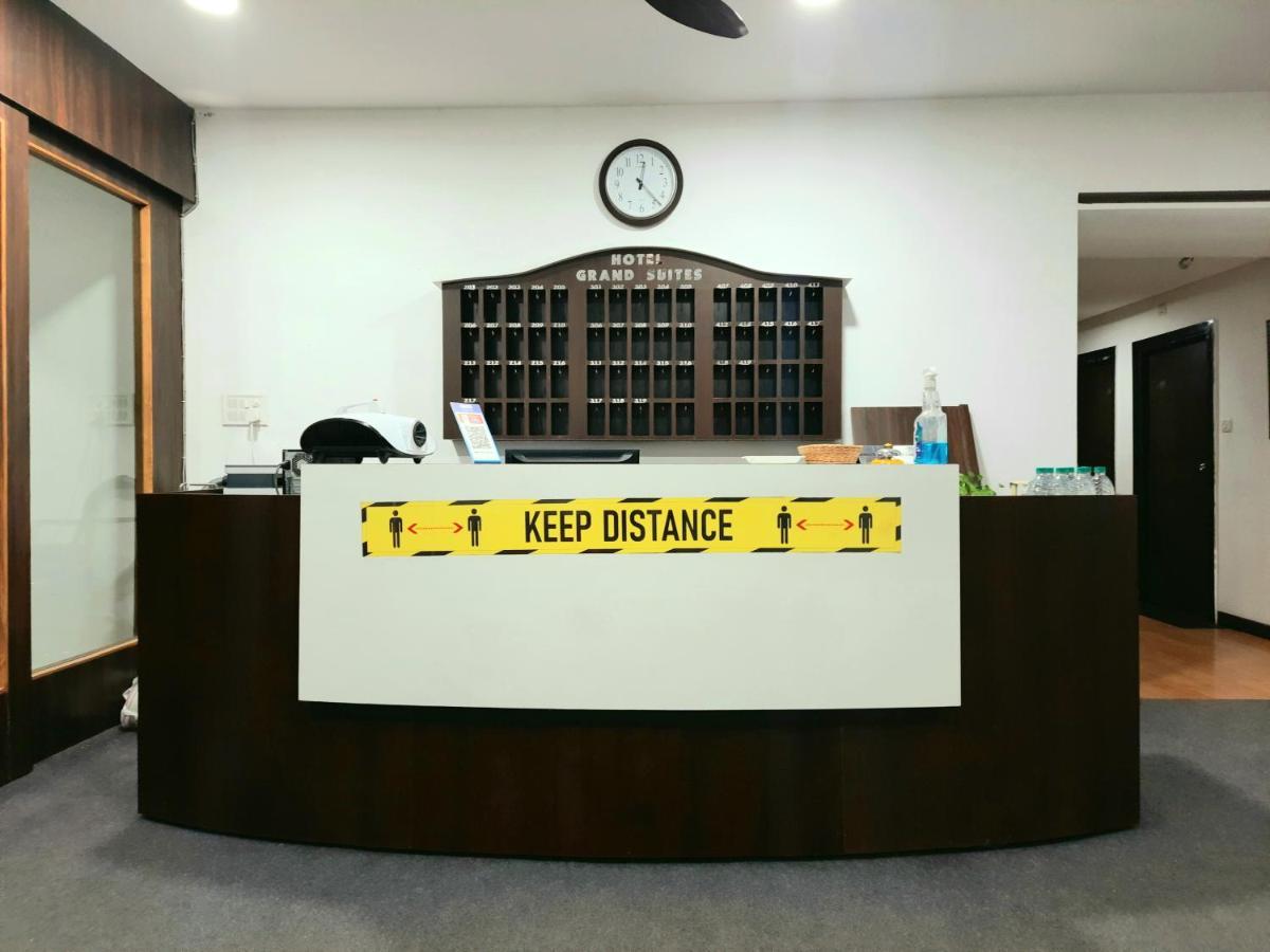 Hotel Grand Suites Indore Exterior photo