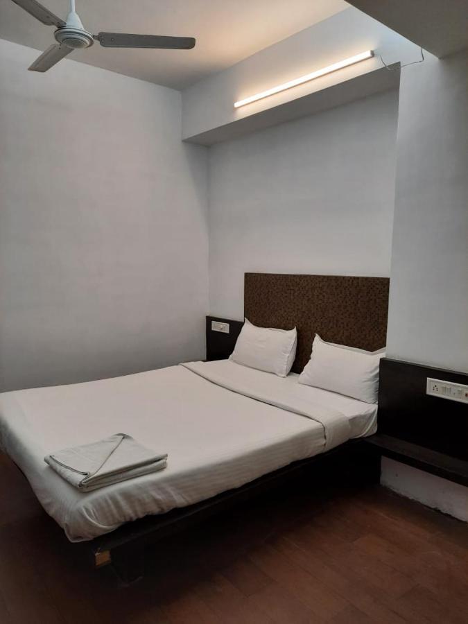 Hotel Grand Suites Indore Exterior photo